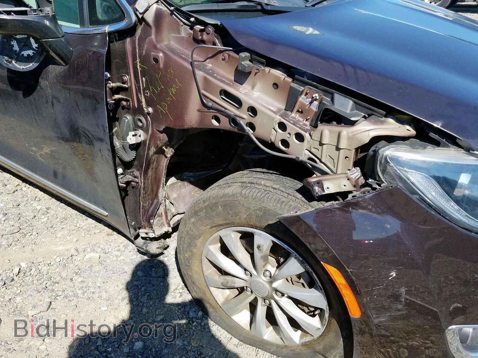 2017 CHRYSLER PACIFICA - VIN: 2C4RC1BG6HR769991 - Photo 9