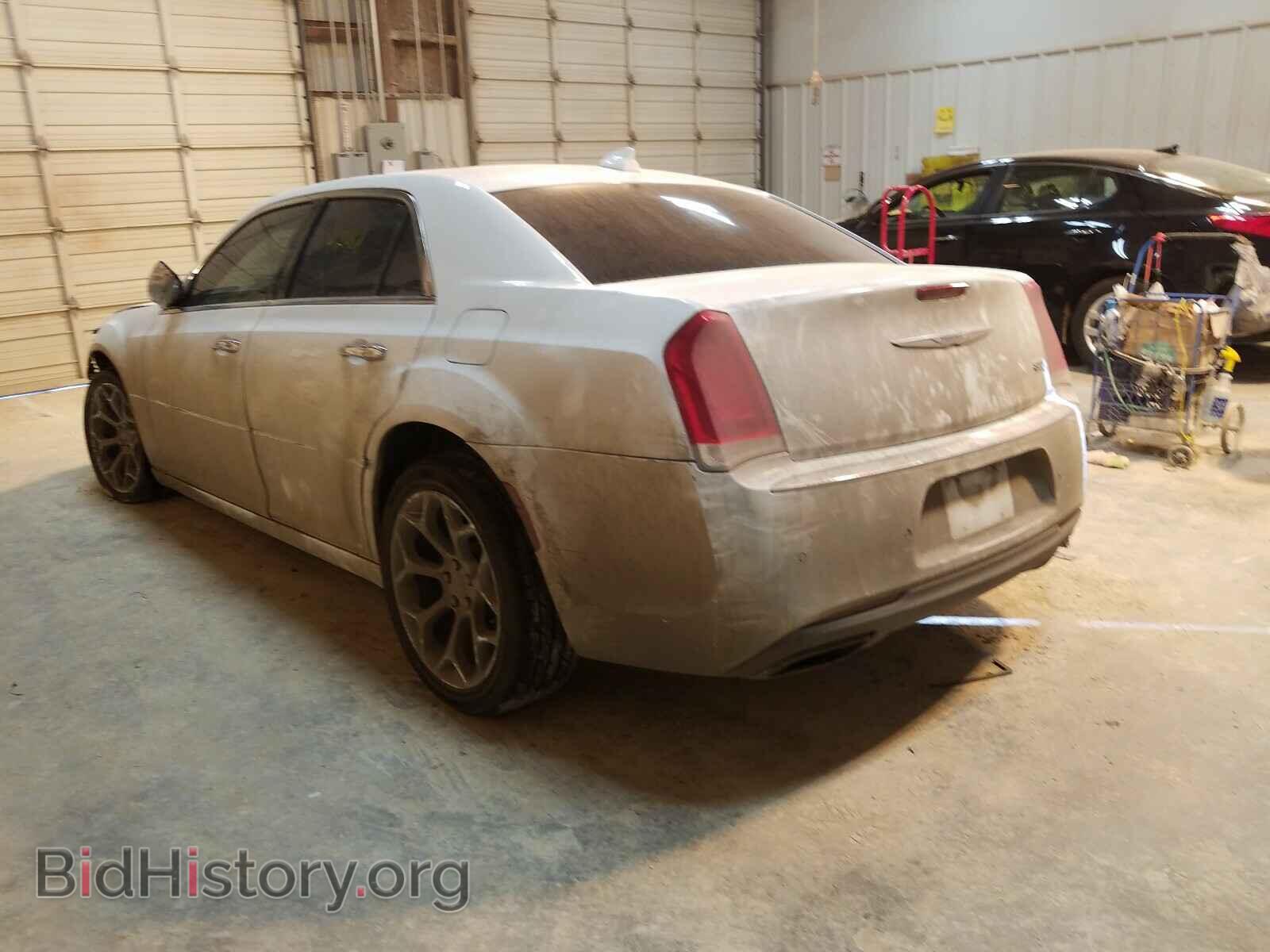 2017 CHRYSLER 300 - VIN: 2C3CCAET2HH582269 - Фото 3