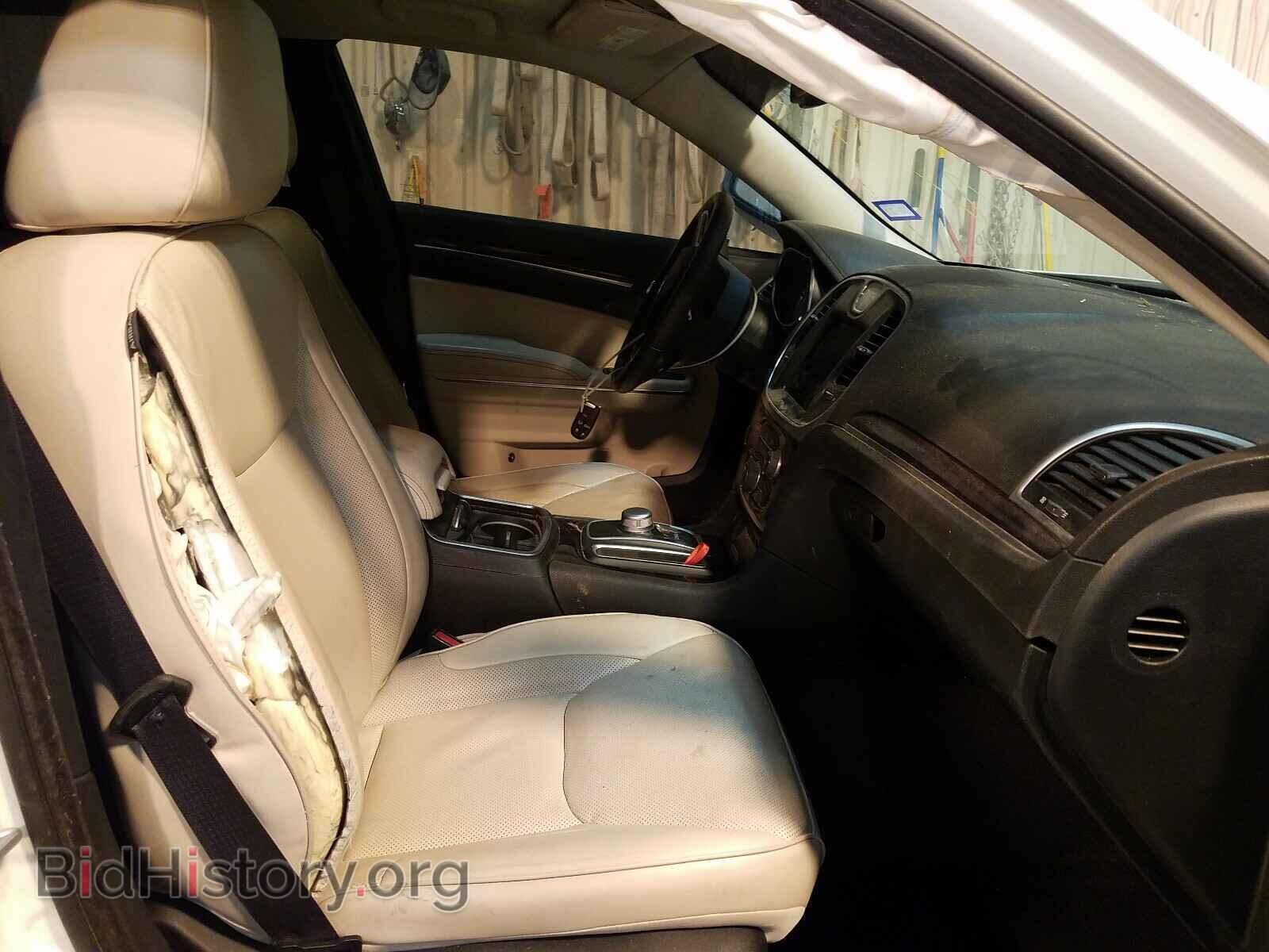 2017 CHRYSLER 300 - VIN: 2C3CCAET2HH582269 - Фото 5