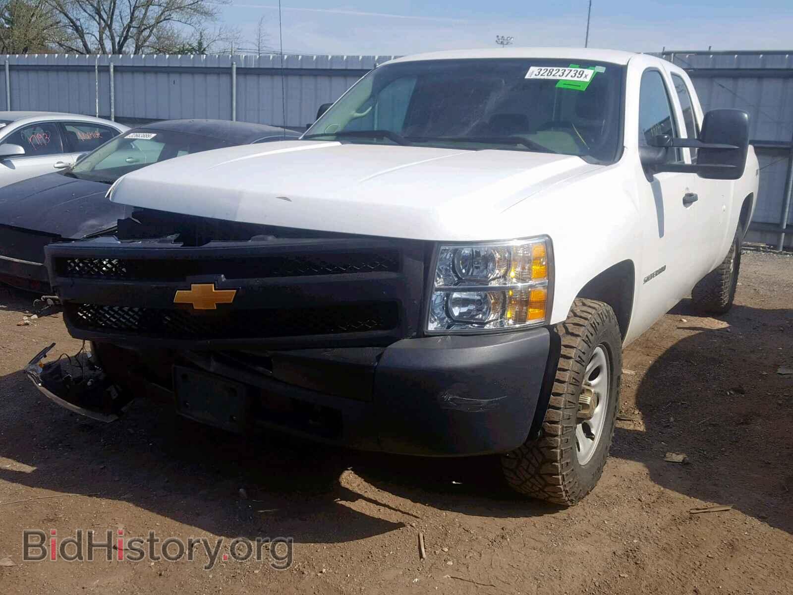 2012 CHEVROLET SILVERADO - VIN: 1GCRKPE06CZ191572 - Фото 2