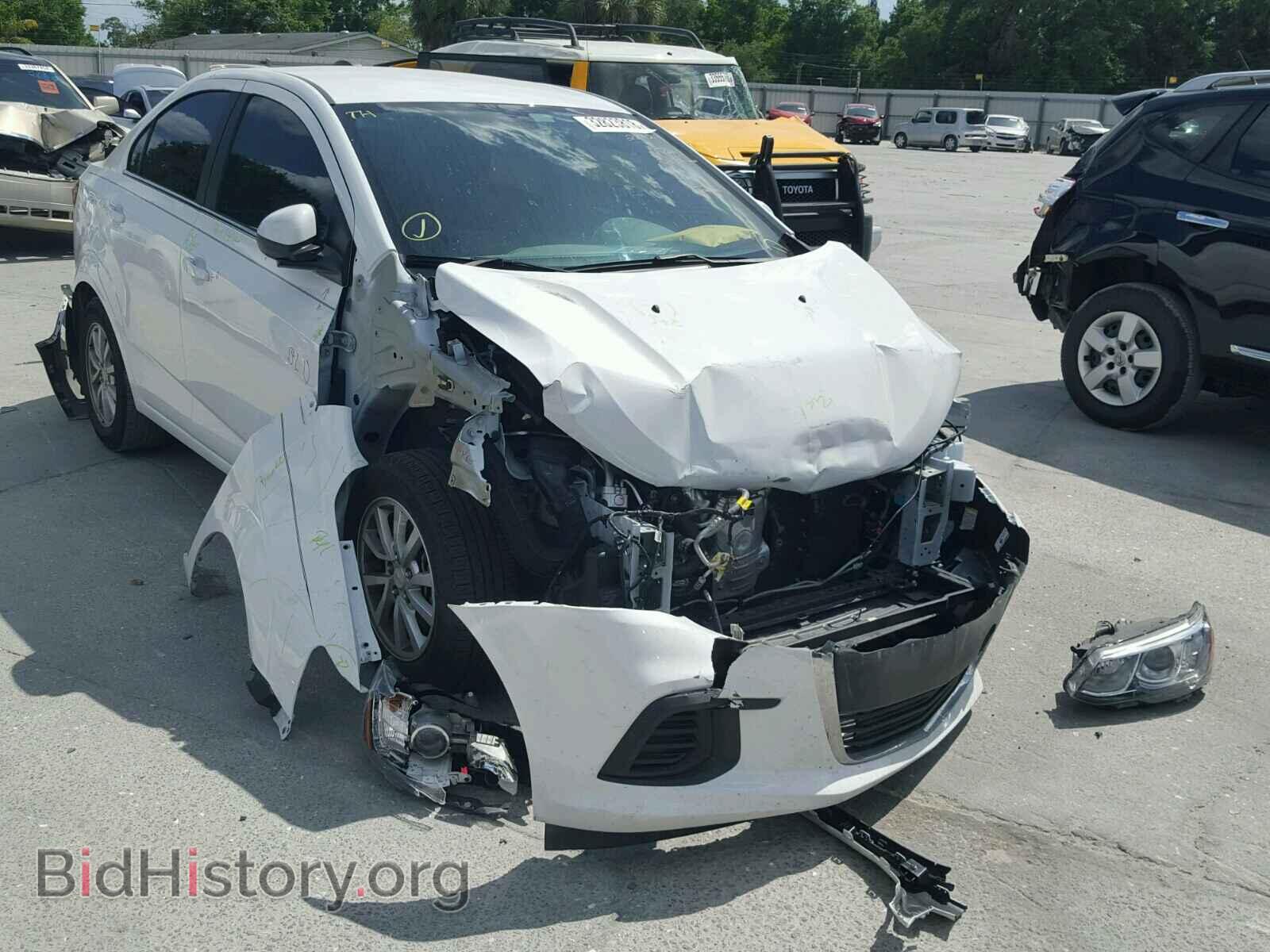Photo 1G1JD5SH2H4112711 - CHEVROLET SONIC 2017
