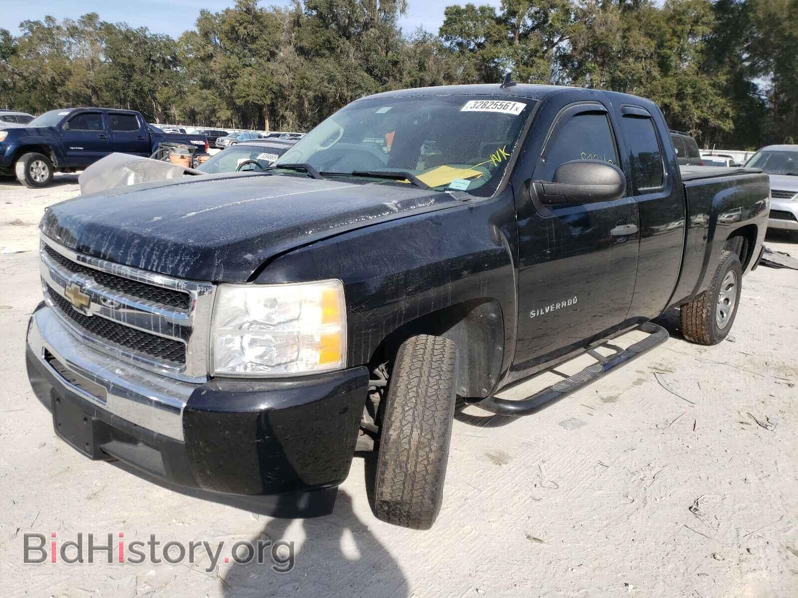 2011 CHEVROLET SILVERADO - VIN: 1GCRCREAXBZ374246 - Фото 2