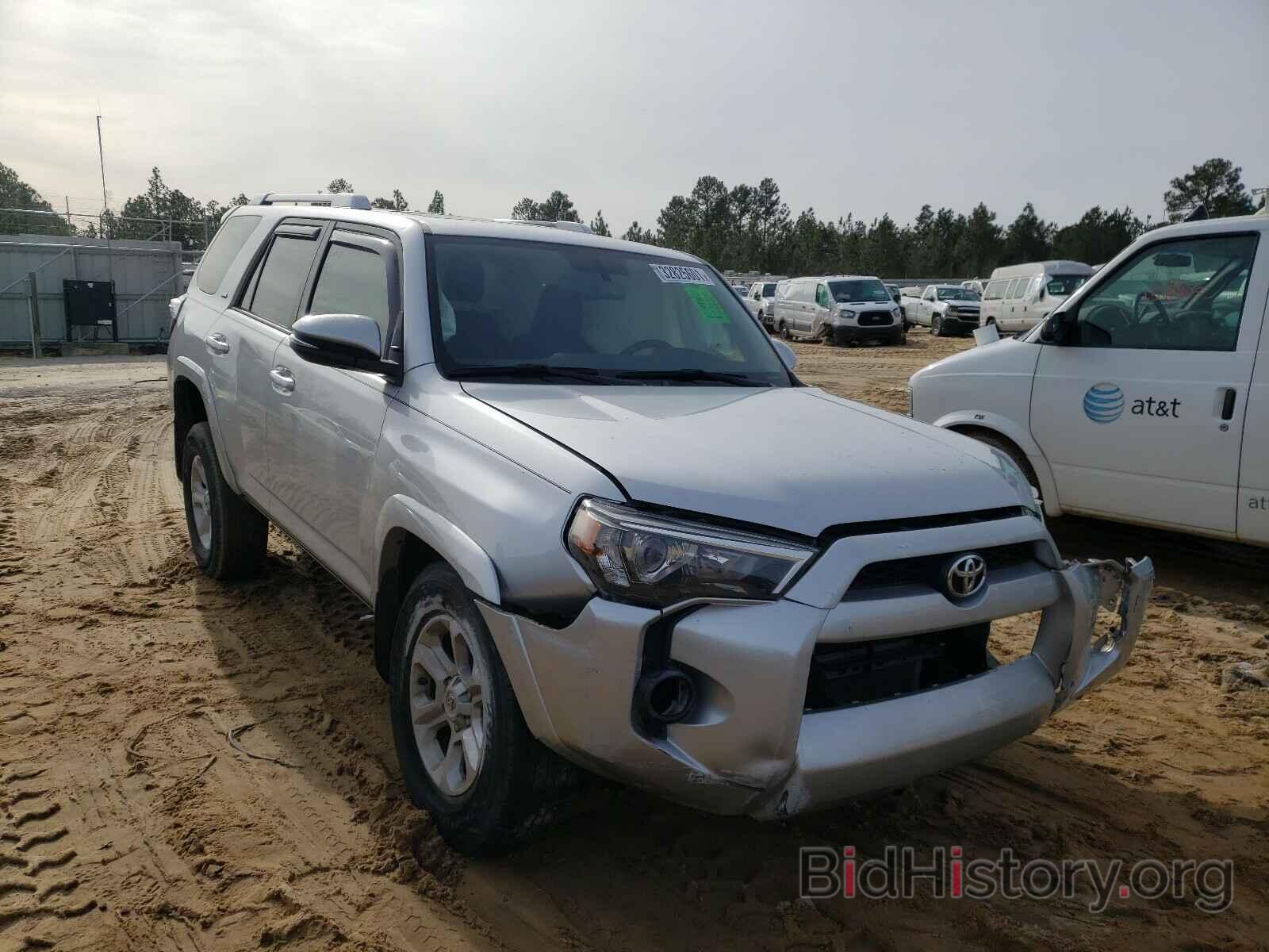 Photo JTEZU5JR7H5159811 - TOYOTA 4RUNNER 2017