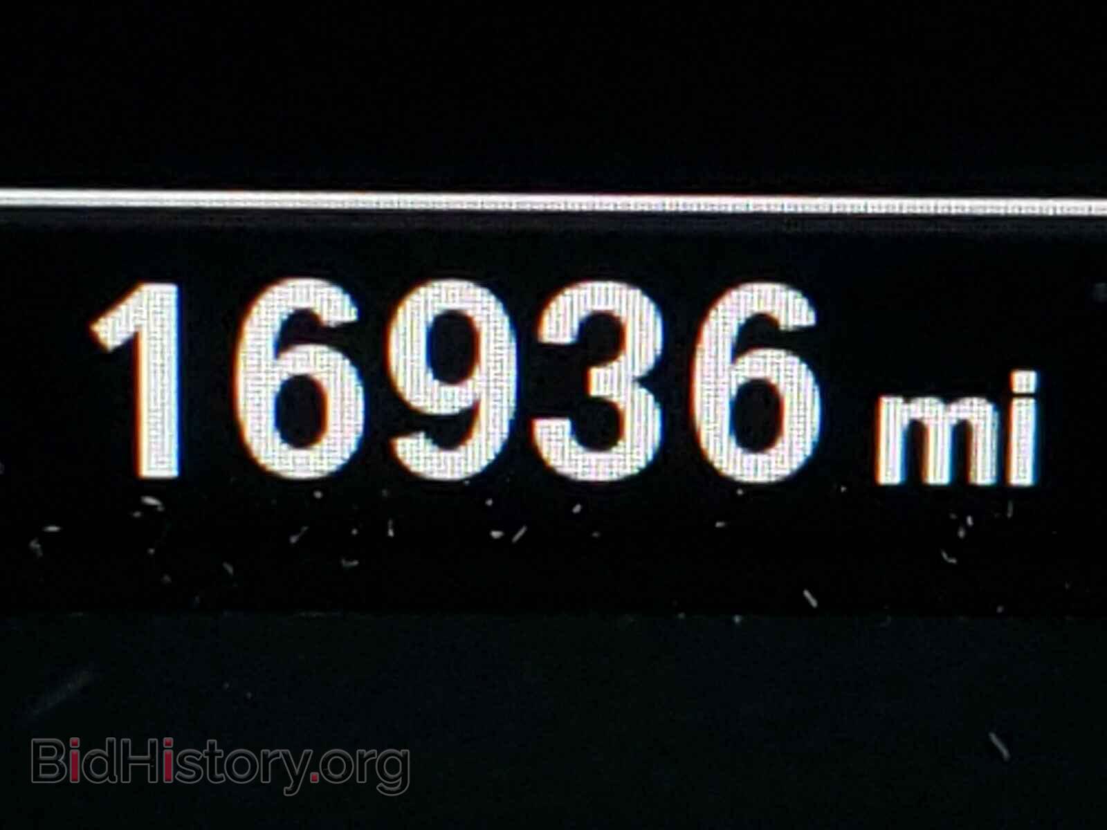 2018 BMW X3 - VIN: 5UXTR9C5XJLD60957 - Фото 8