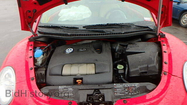 2004 VOLKSWAGEN BEETLE - VIN: 3VWCM21Y44M302067 - Фото 7