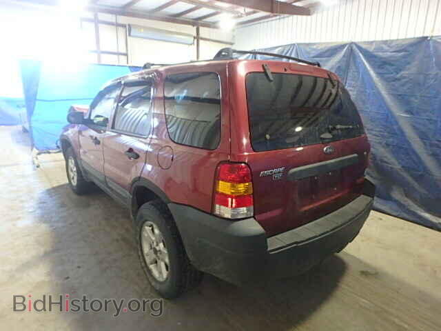 2005 FORD ESCAPE - VIN: 1FMYU93105KD10608 - Фото 3