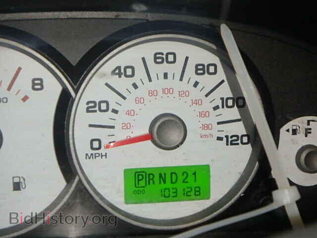 2005 FORD ESCAPE - VIN: 1FMYU93105KD10608 - Фото 8