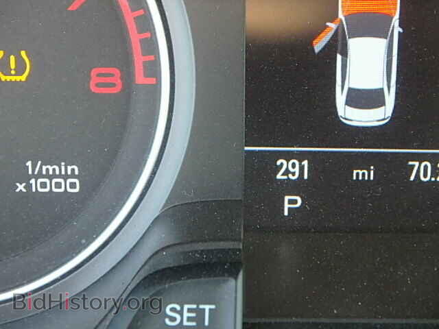 2016 AUDI A4 - VIN: WAUFFBFL1GN002257 - Фото 8