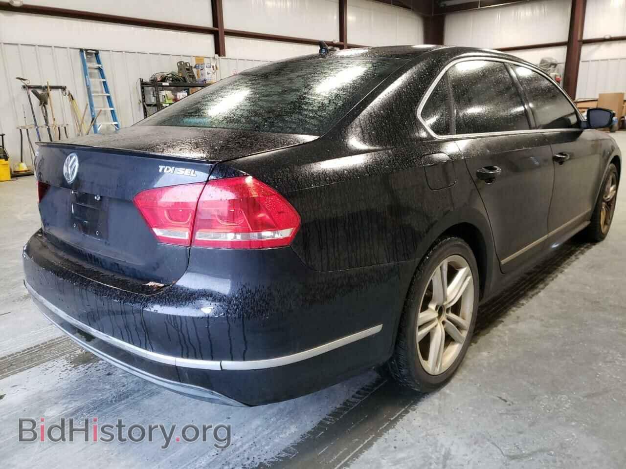 2013 VOLKSWAGEN PASSAT - VIN: 1VWCN7A37DC028704 - Фото 4