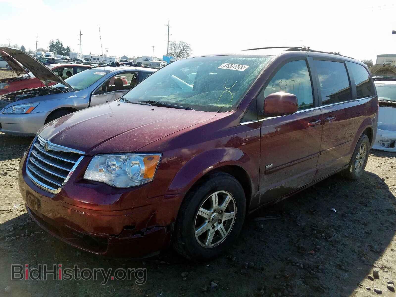 2008 CHRYSLER TOWN & COU - VIN: 2A8HR54P78R749708 - Фото 2