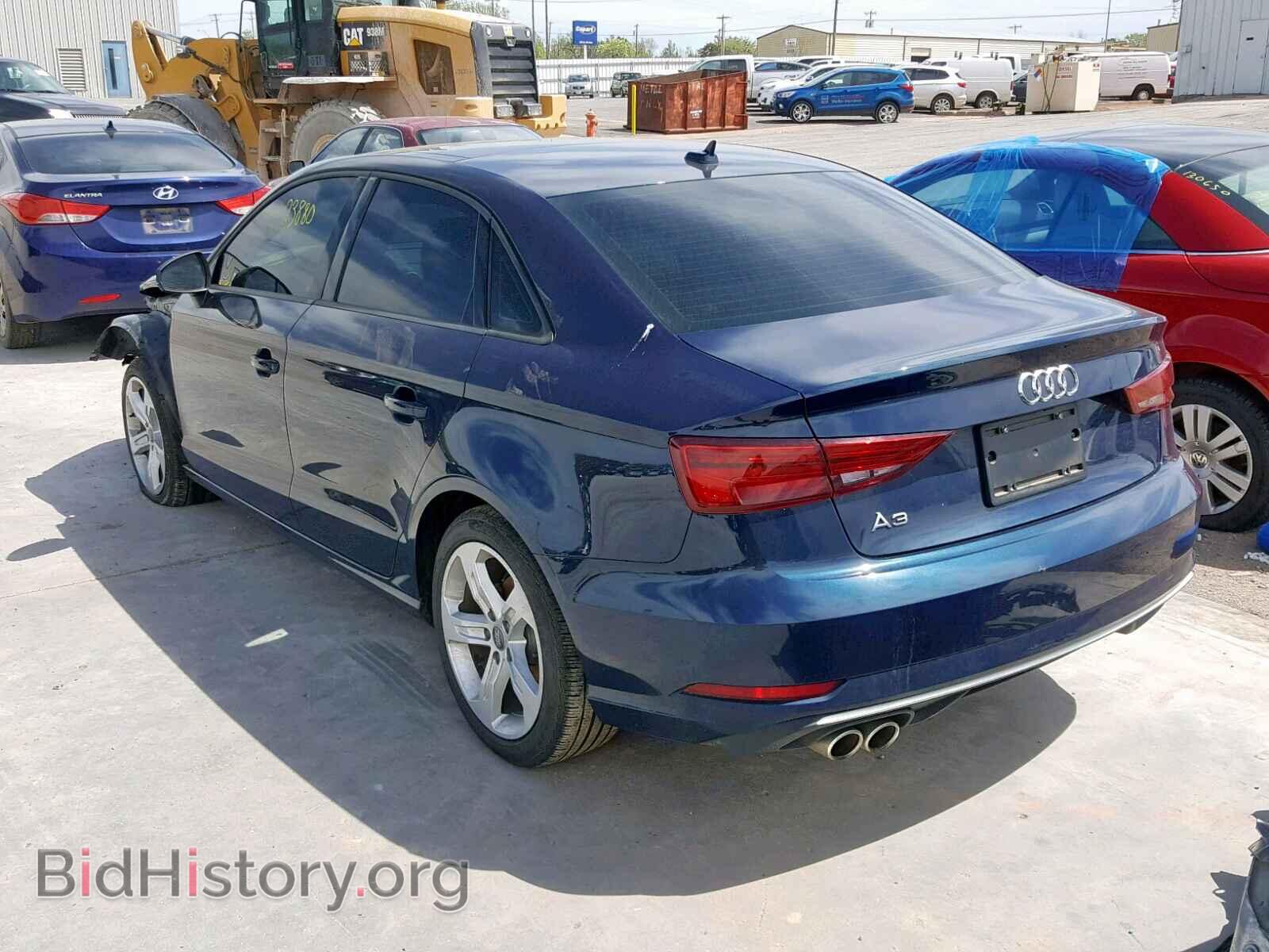 2018 AUDI A3 - VIN: WAUAUGFF5J1008584 - Фото 3