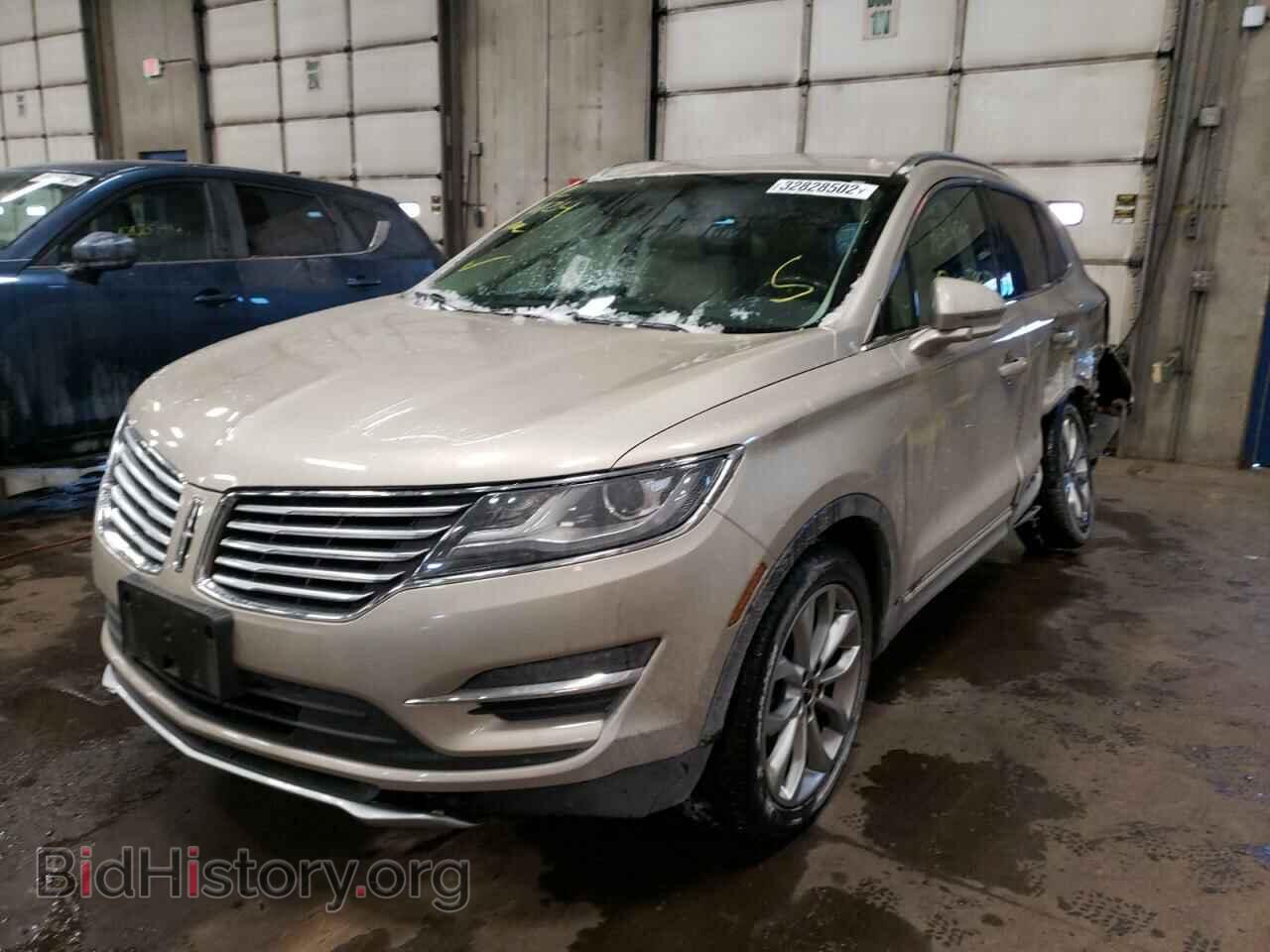 2017 LINCOLN MKC - VIN: 5LMCJ2C95HUL15552 - Photo 2