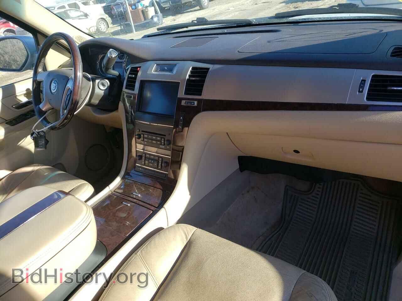2011 CADILLAC ESCALADE - VIN: 1GYS4HEFXBR344937 - Photo 9