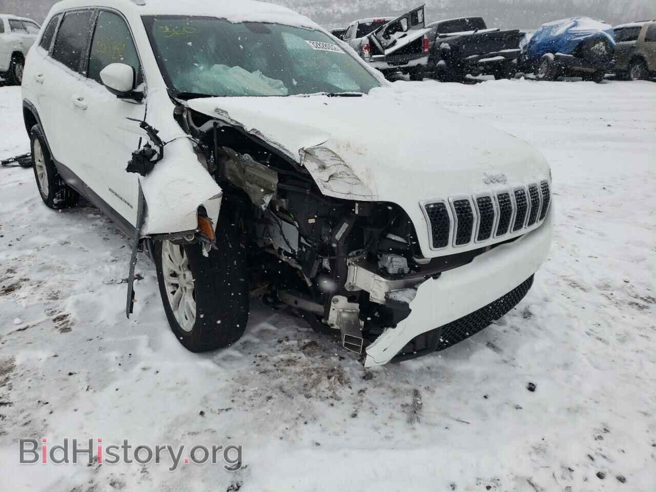 2019 JEEP CHEROKEE - VIN: 1C4PJLCB2KD377466 - Фото 9