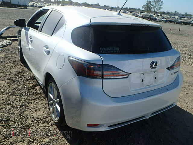 2013 LEXUS CT 200 - VIN: JTHKD5BH4D2173056 - Фото 3