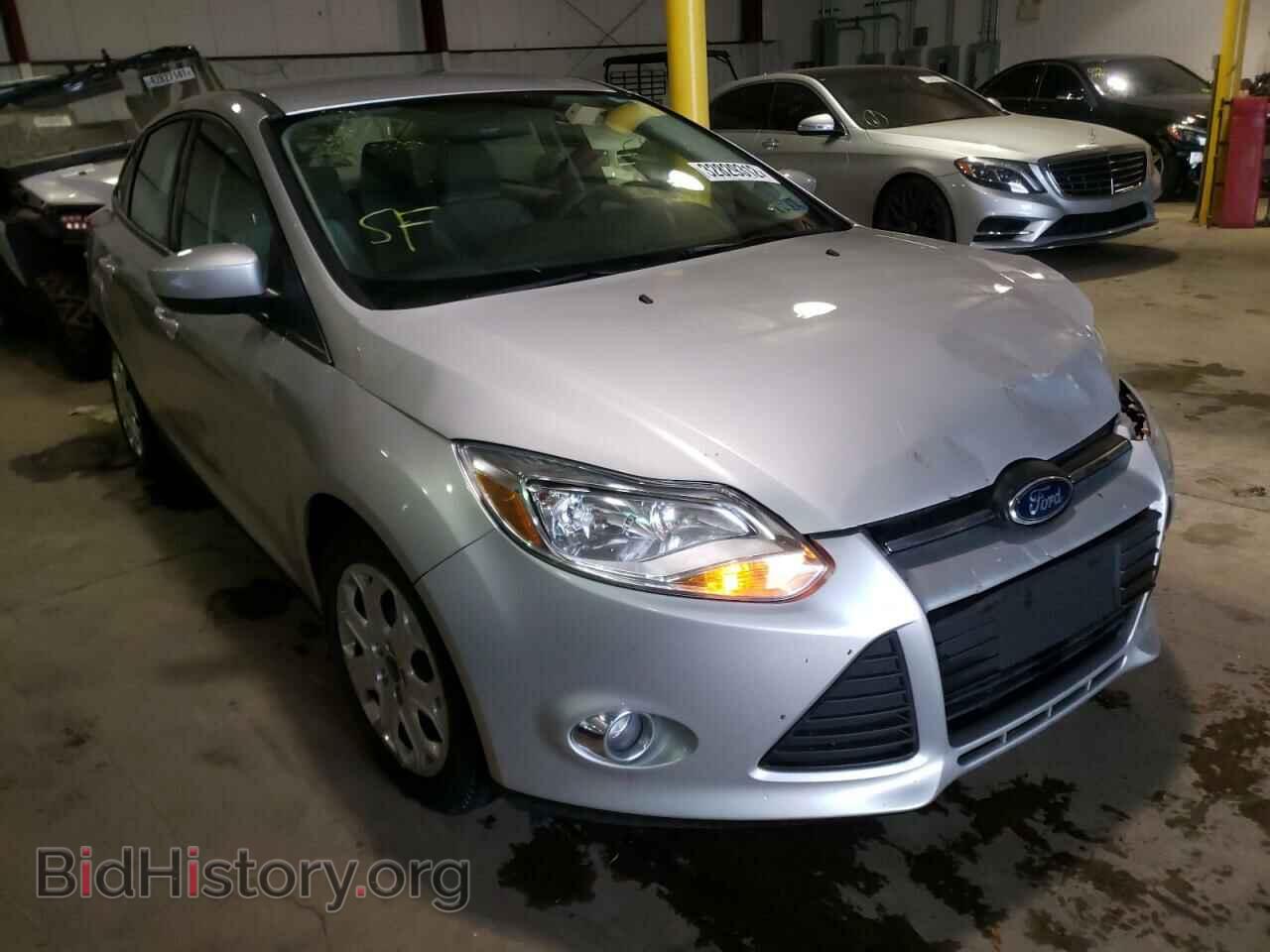 Фотография 1FAHP3F20CL469817 - FORD FOCUS 2012