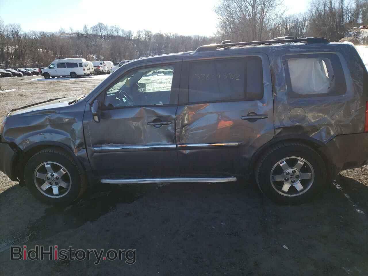 2011 HONDA PILOT - VIN: 5FNYF4H92BB086072 - Фото 9