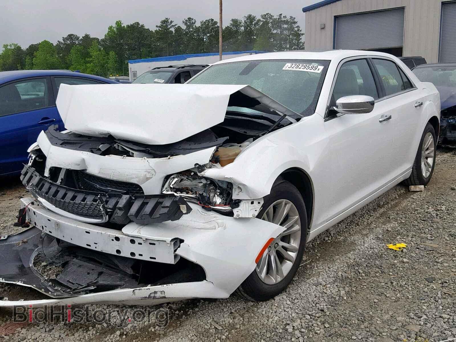 2016 CHRYSLER 300 - VIN: 2C3CCAEG9GH111236 - Фото 2