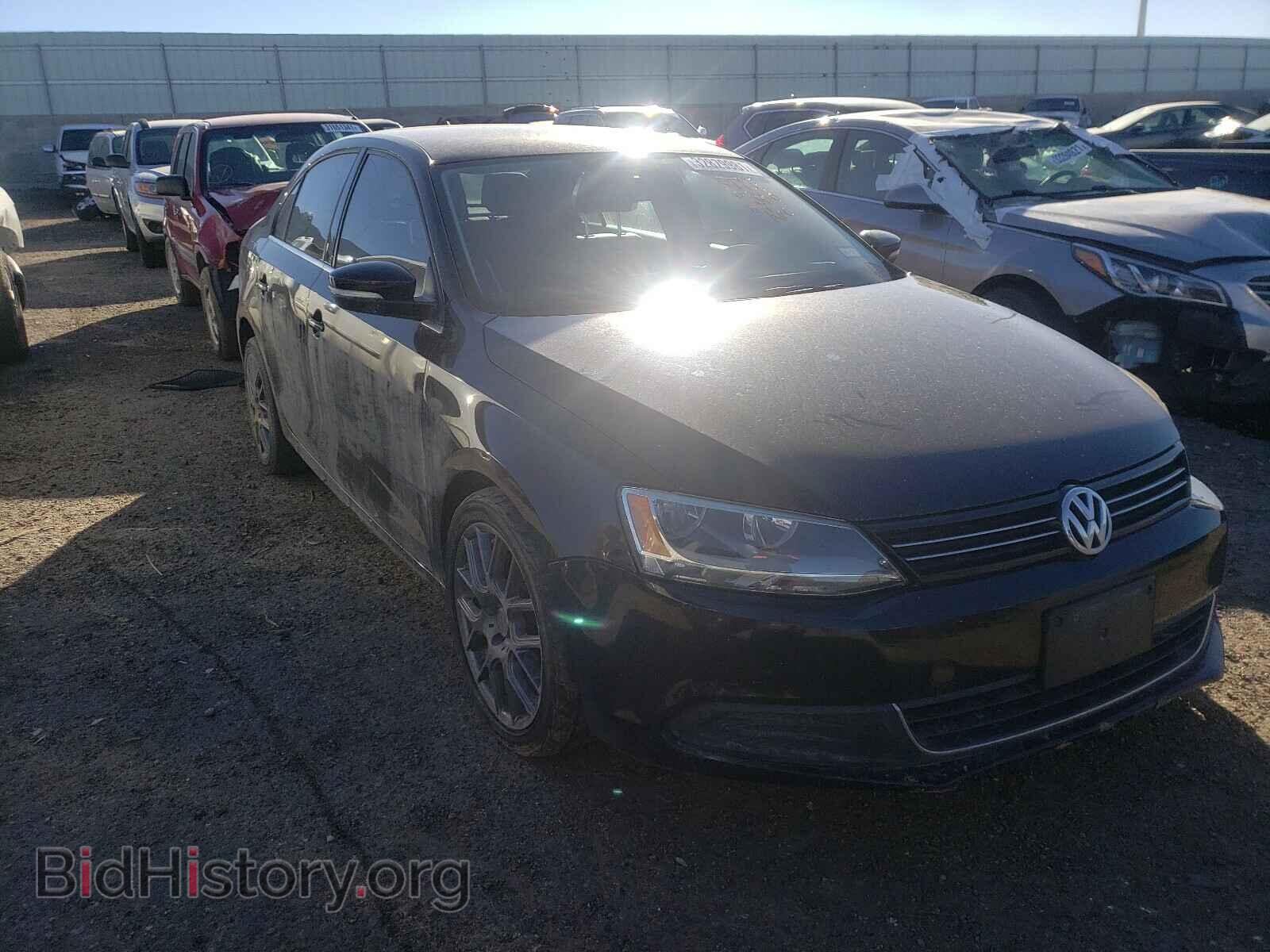 Фотография 3VWB07AJ6EM439794 - VOLKSWAGEN JETTA 2014