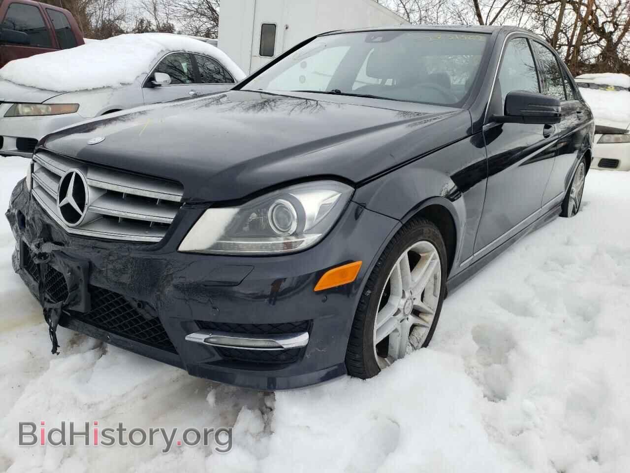 2012 MERCEDES-BENZ C-CLASS - VIN: WDDGF8BB0CA610978 - Фото 2