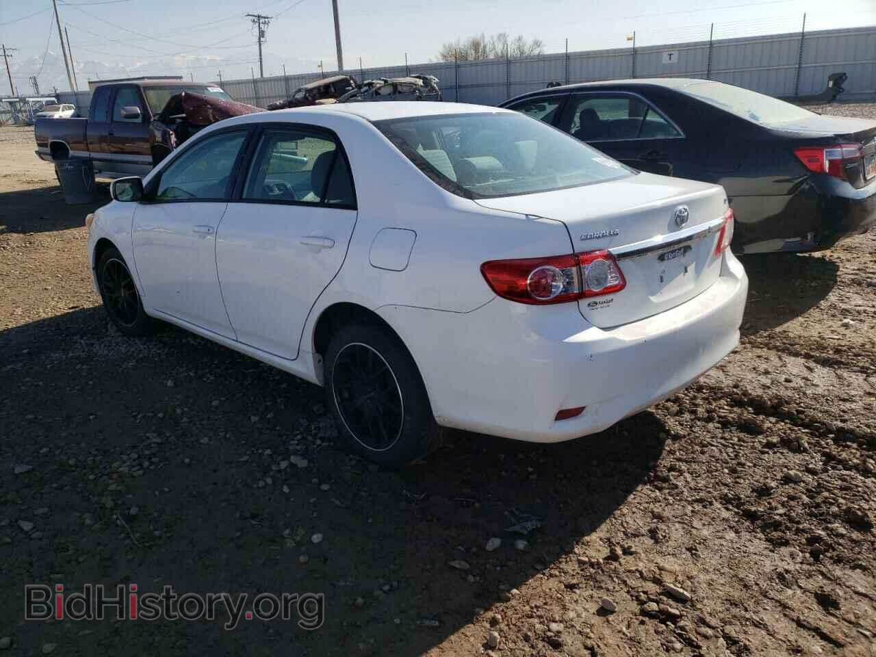 2011 TOYOTA COROLLA - VIN: 2T1BU4EE8BC584021 - Фото 3