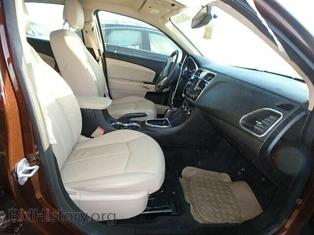 2012 CHRYSLER 200 - VIN: 1C3CCBCB0CN277742 - Photo 5