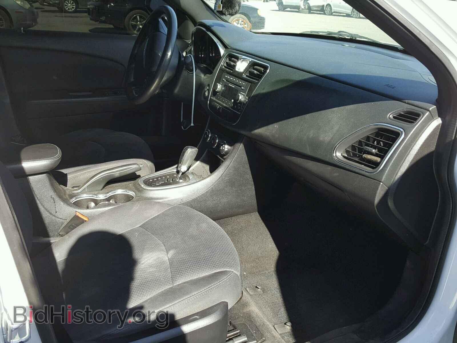 2013 CHRYSLER 200 - VIN: 1C3CCBAB8DN646609 - Photo 5
