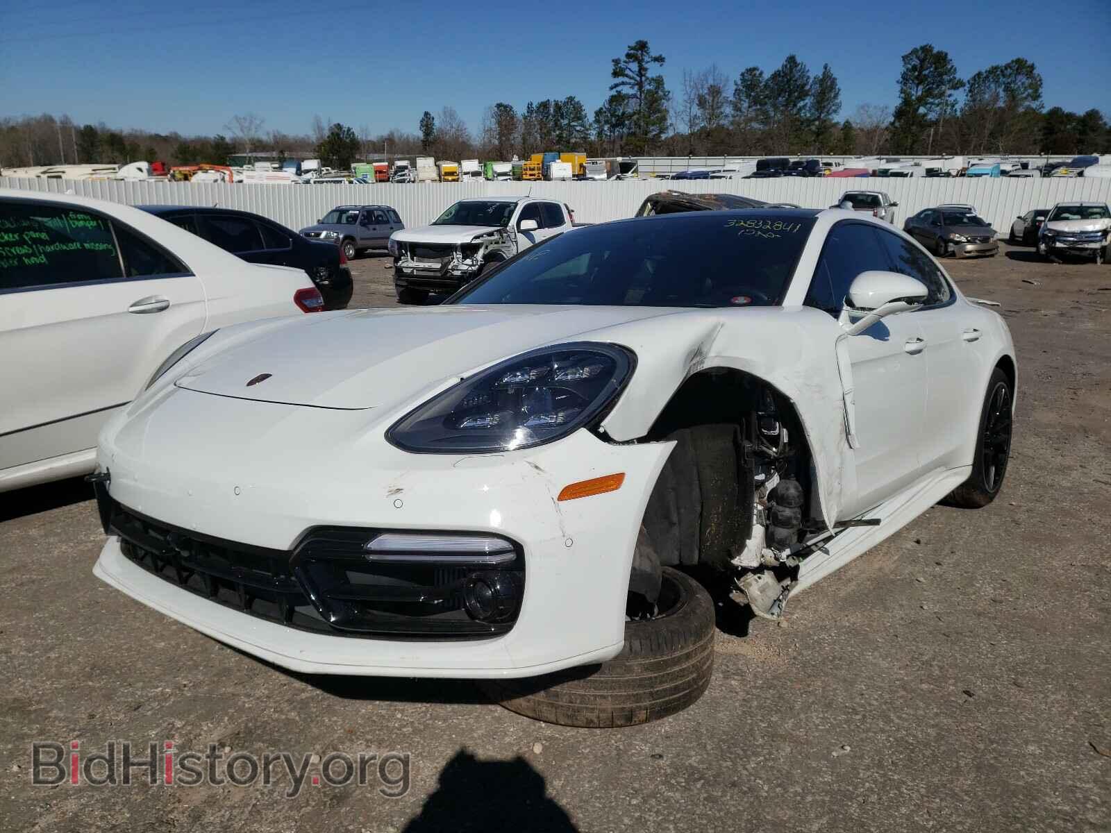 2017 PORSCHE PANAMERA - VIN: WP0AF2A73HL151581 - Фото 2