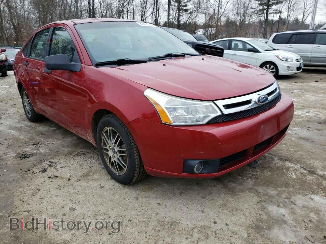 Photo 1FAHP3FN2BW109732 - FORD FOCUS 2011