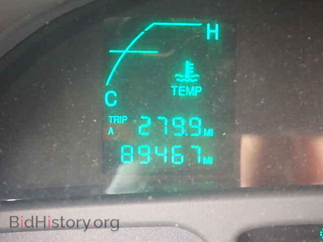 2000 CADILLAC DEVILLE - VIN: 1G6KD54Y5YU323395 - Фото 8