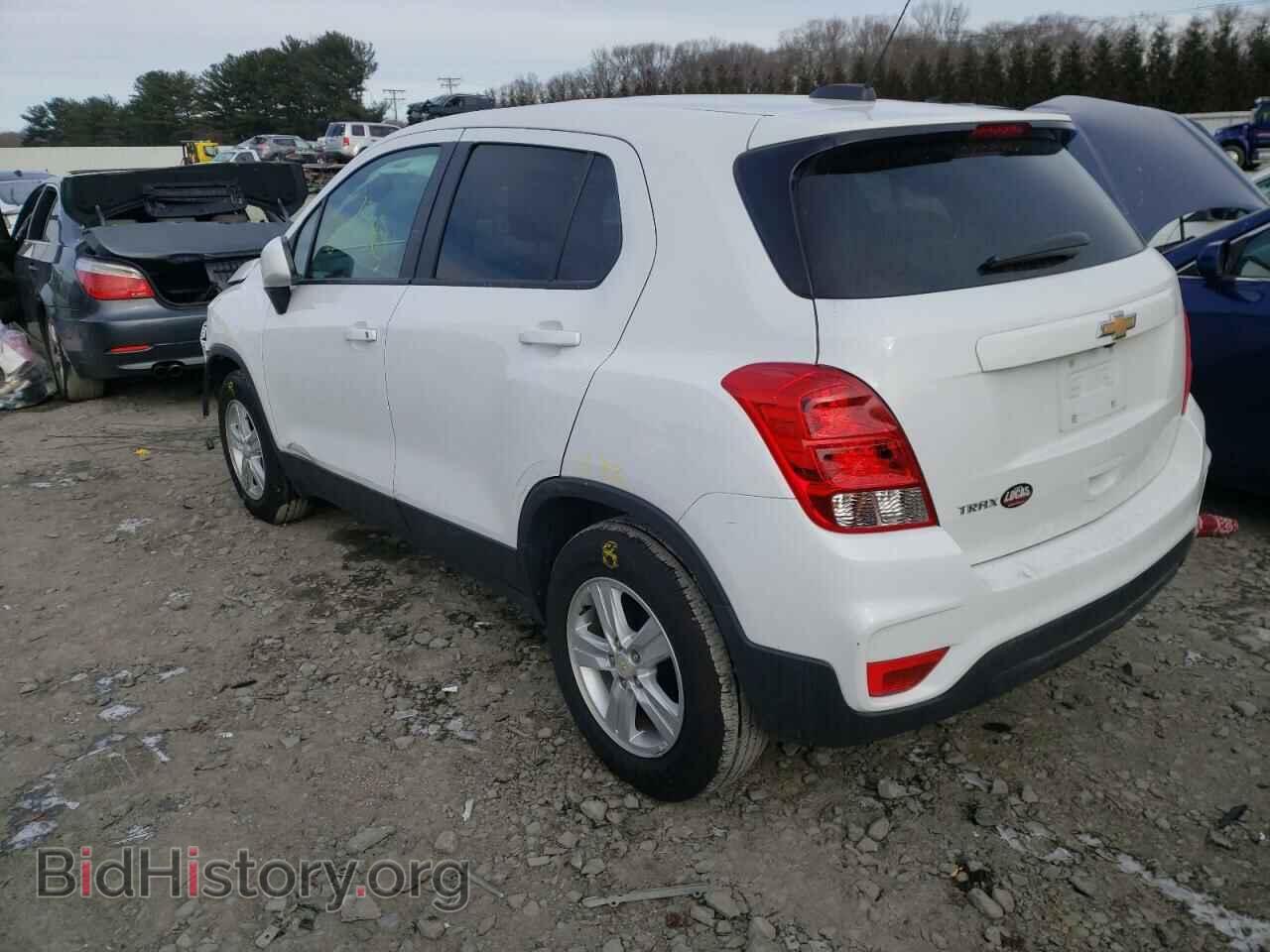 2020 CHEVROLET TRAX - VIN: 3GNCJKSB7LL146401 - Фото 3