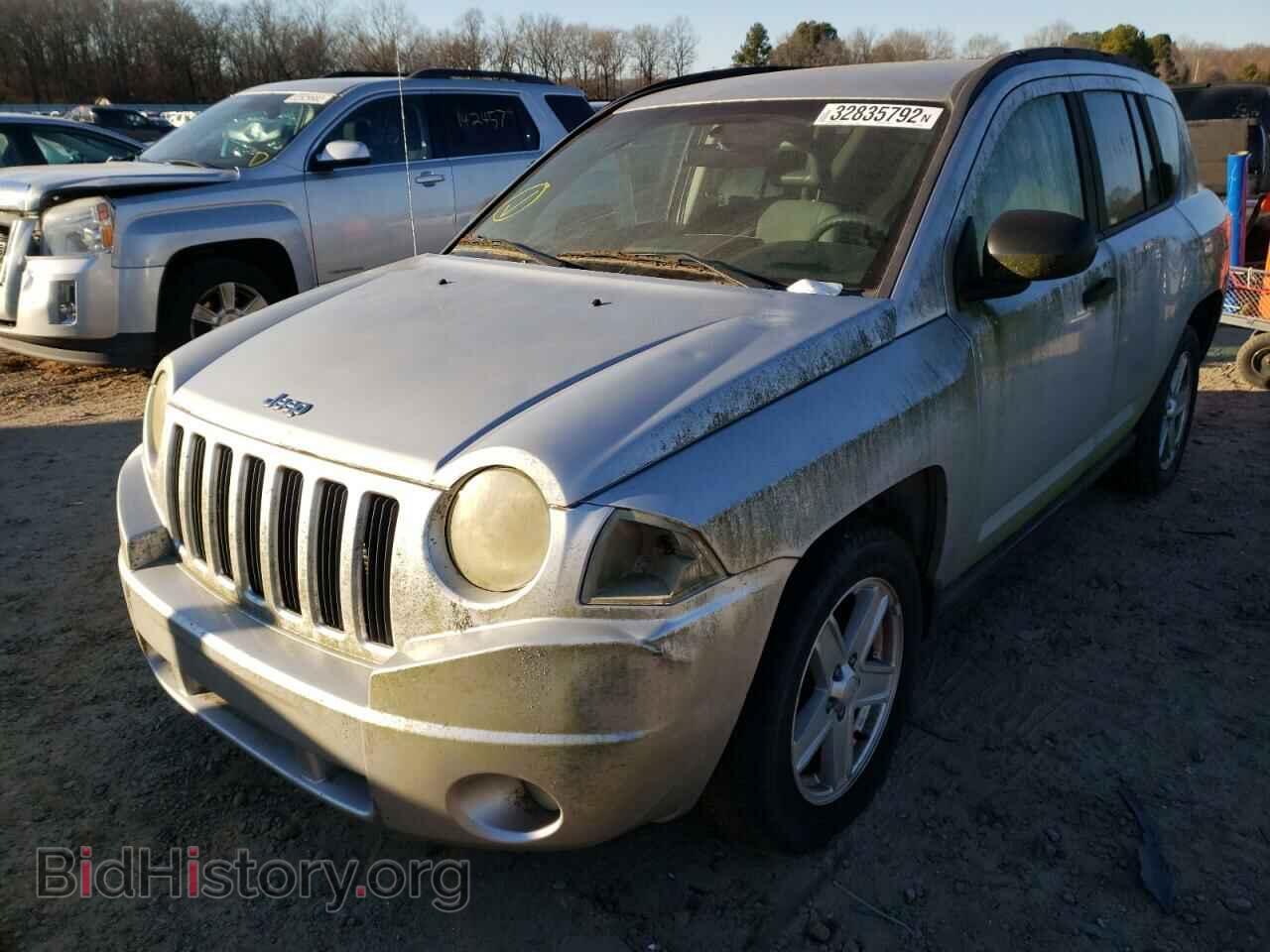 2007 JEEP COMPASS - VIN: 1J8FT47W27D273505 - Photo 2