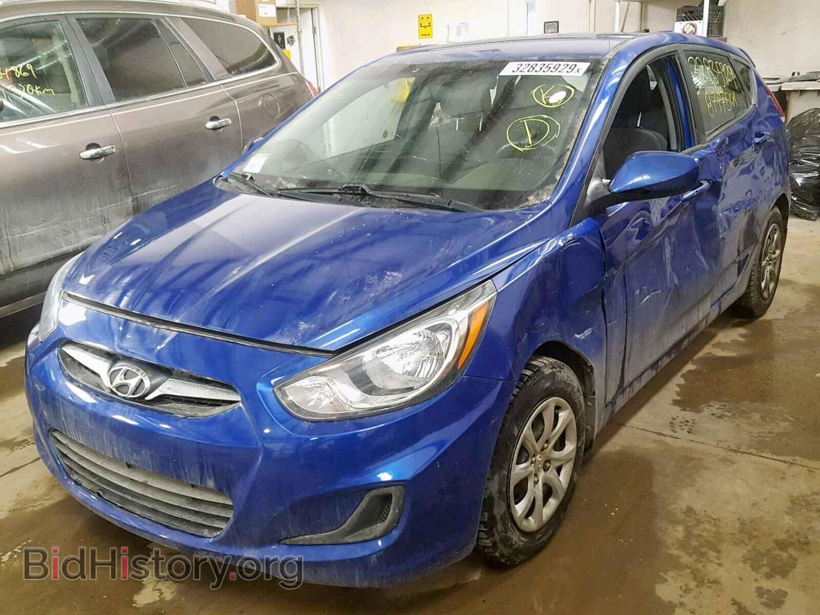 2013 HYUNDAI ACCENT - VIN: KMHCT5AE7DU125003 - Фото 2