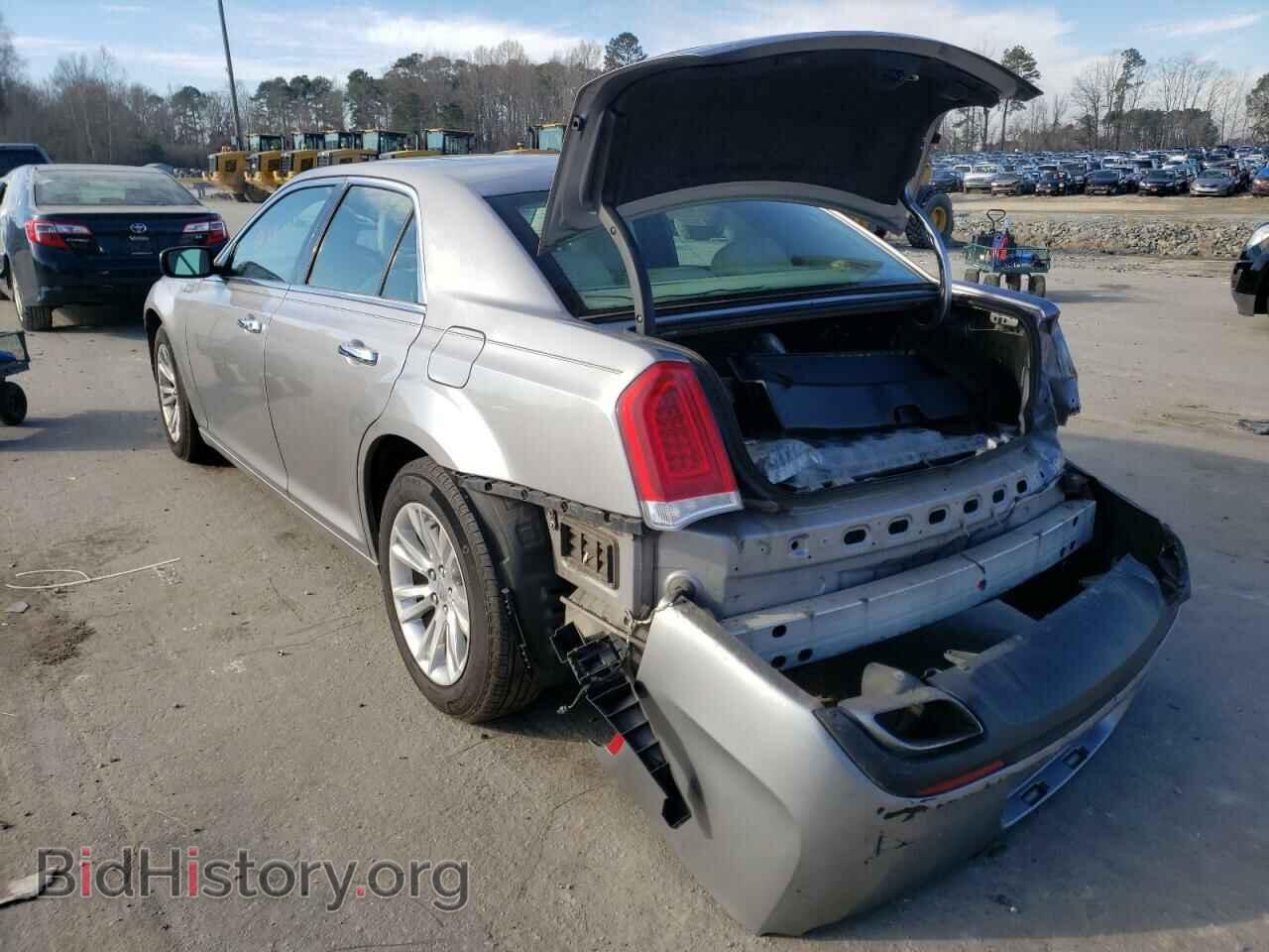 2016 CHRYSLER 300 - VIN: 2C3CCAEG1GH219821 - Фото 3