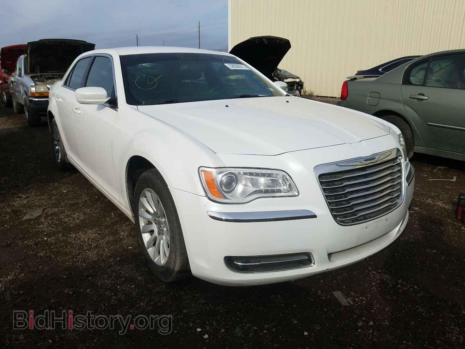 Фотография 2C3CA4CG4BH529089 - CHRYSLER 300 2011