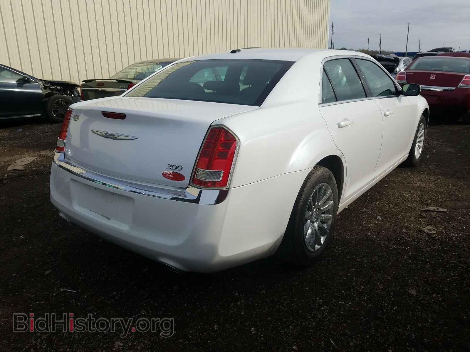 2011 CHRYSLER 300 - VIN: 2C3CA4CG4BH529089 - Фото 4
