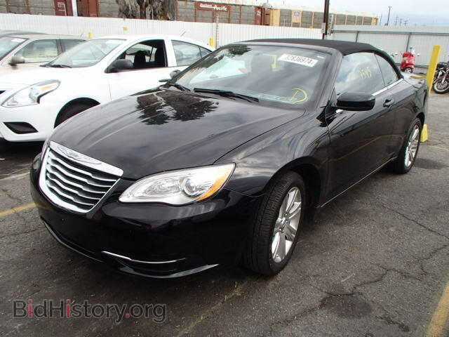 2013 CHRYSLER 200 - VIN: 1C3BCBEB8DN540022 - Фото 2