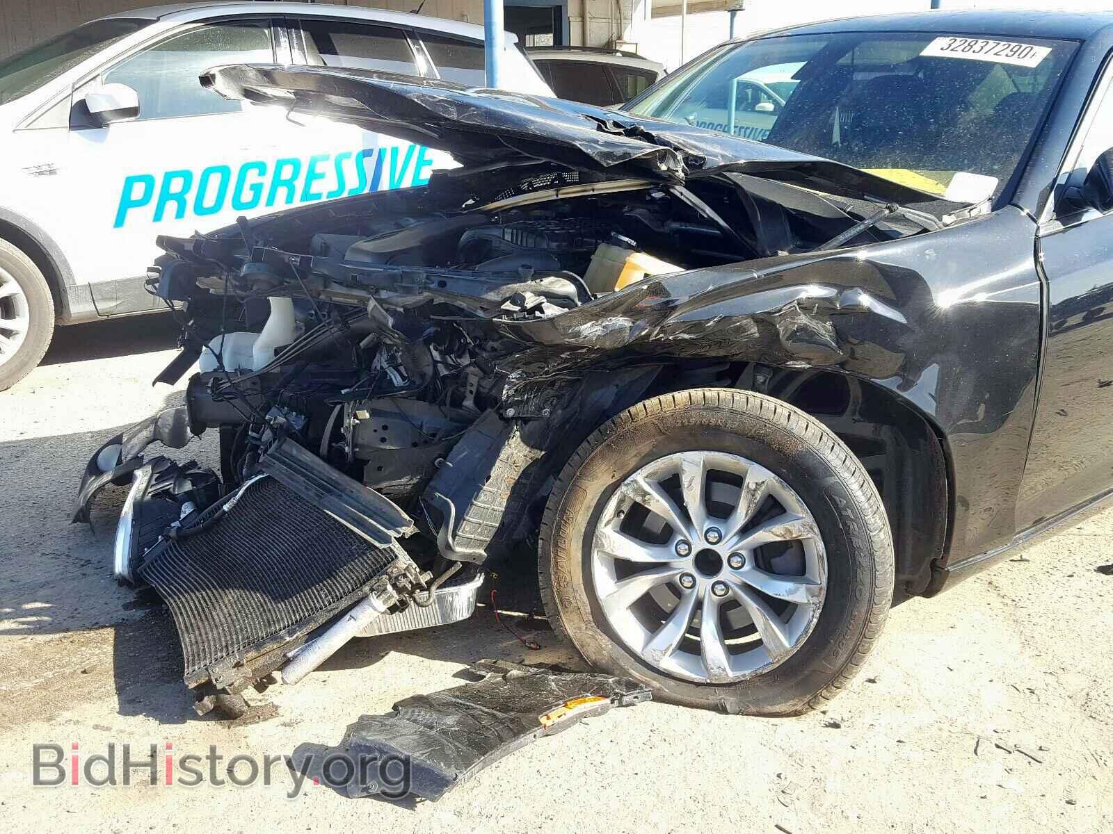 2015 CHRYSLER 300 - VIN: 2C3CCAAG1FH891771 - Photo 9