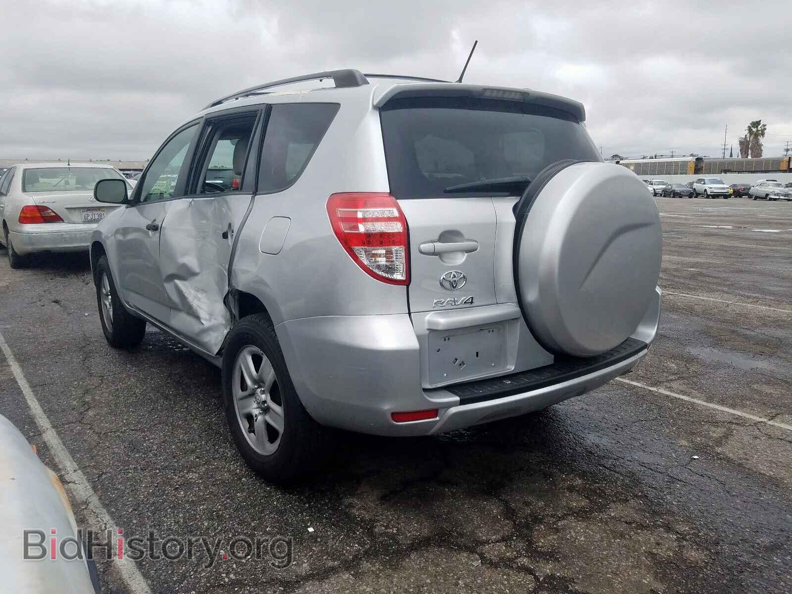 2011 TOYOTA RAV4 - VIN: 2T3KF4DV2BW082882 - Photo 3
