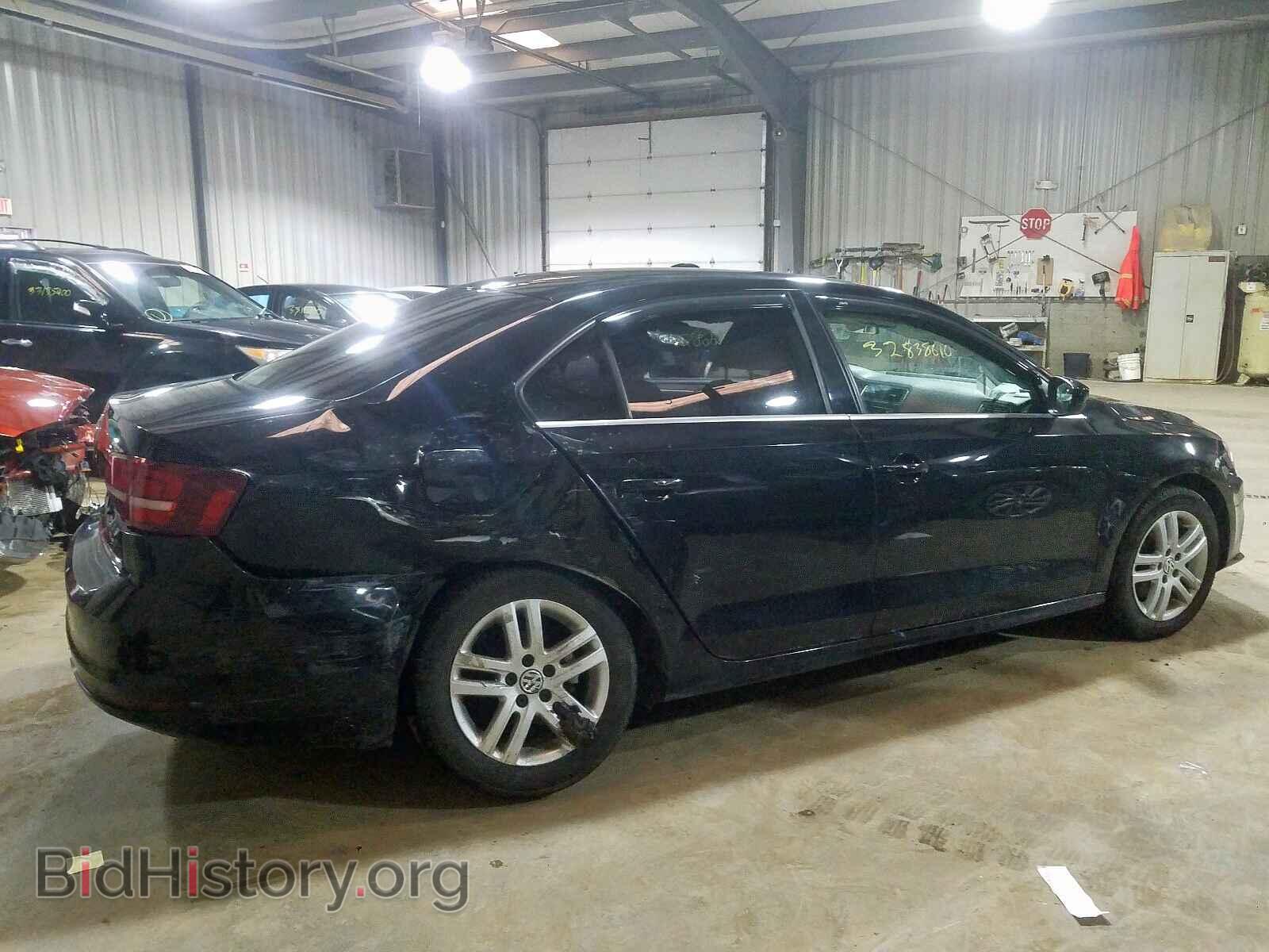 2017 VOLKSWAGEN JETTA - VIN: 3VW2B7AJ2HM204145 - Photo 9