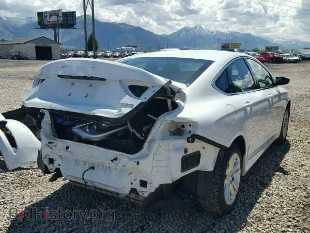 2015 CHRYSLER 200 - VIN: 1C3CCCAB0FN630669 - Photo 4