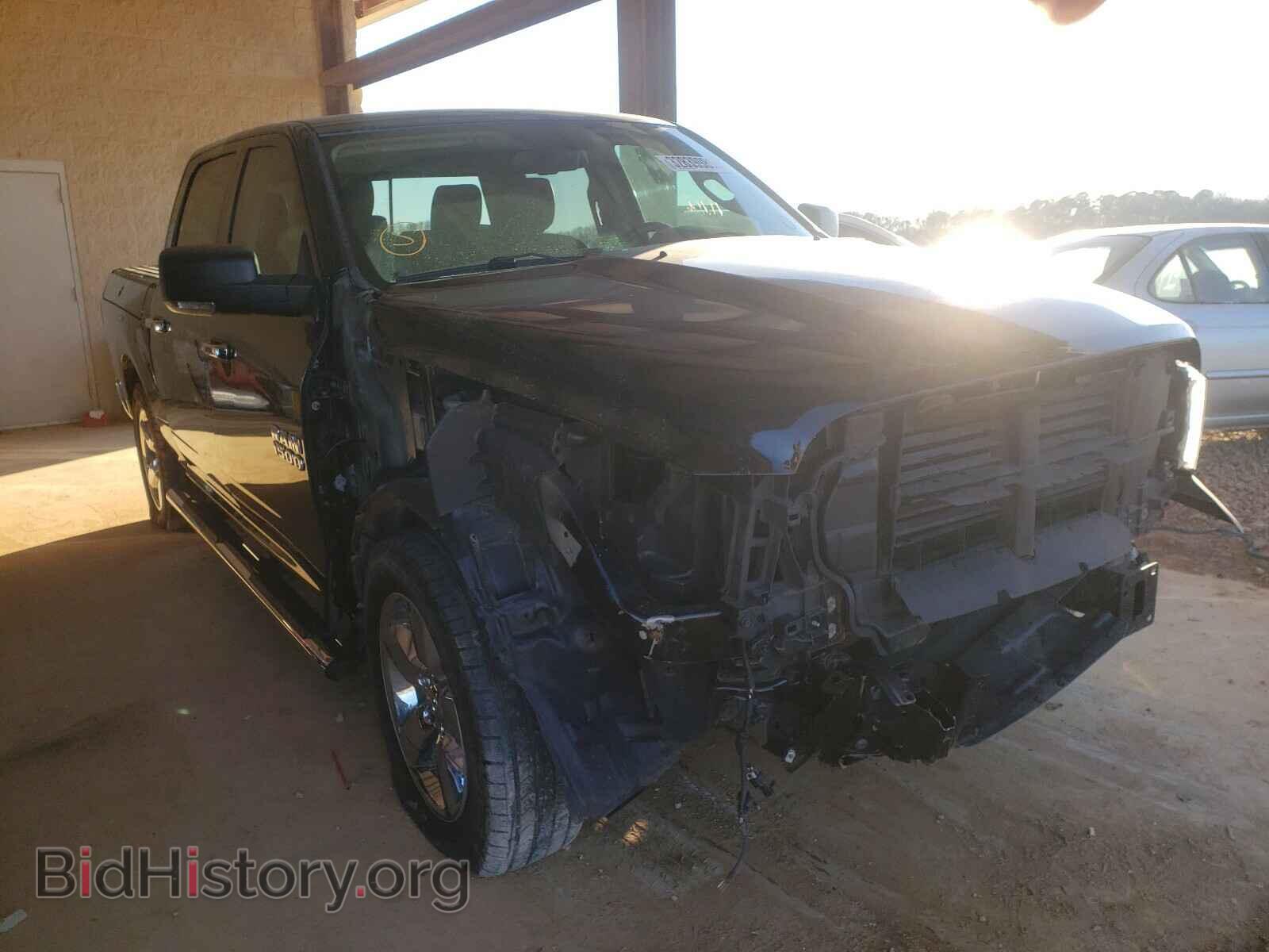 Photo 1C6RR6LT9HS723858 - RAM 1500 2017