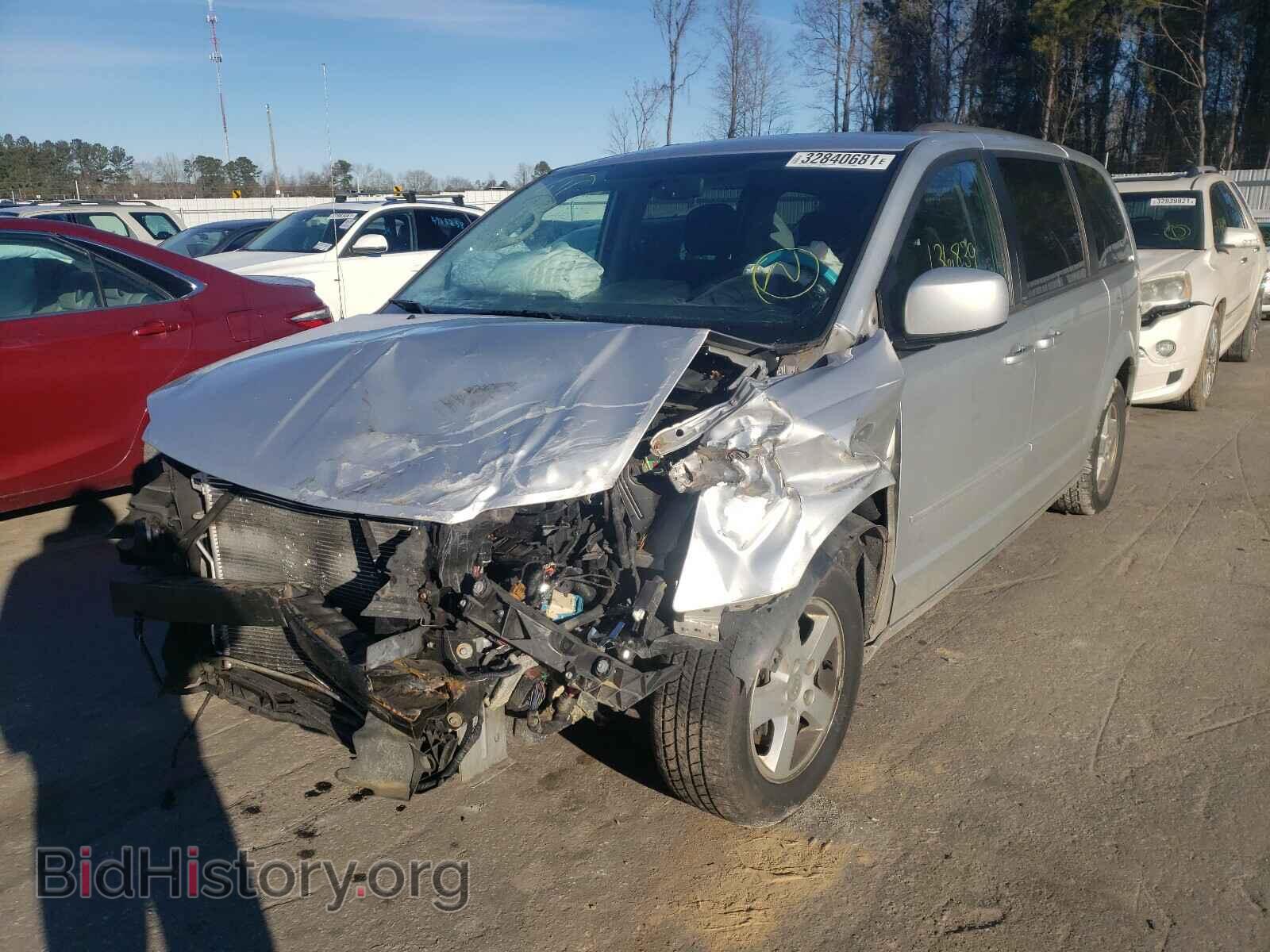 2012 DODGE CARAVAN - VIN: 2C4RDGCG8CR263277 - Фото 2