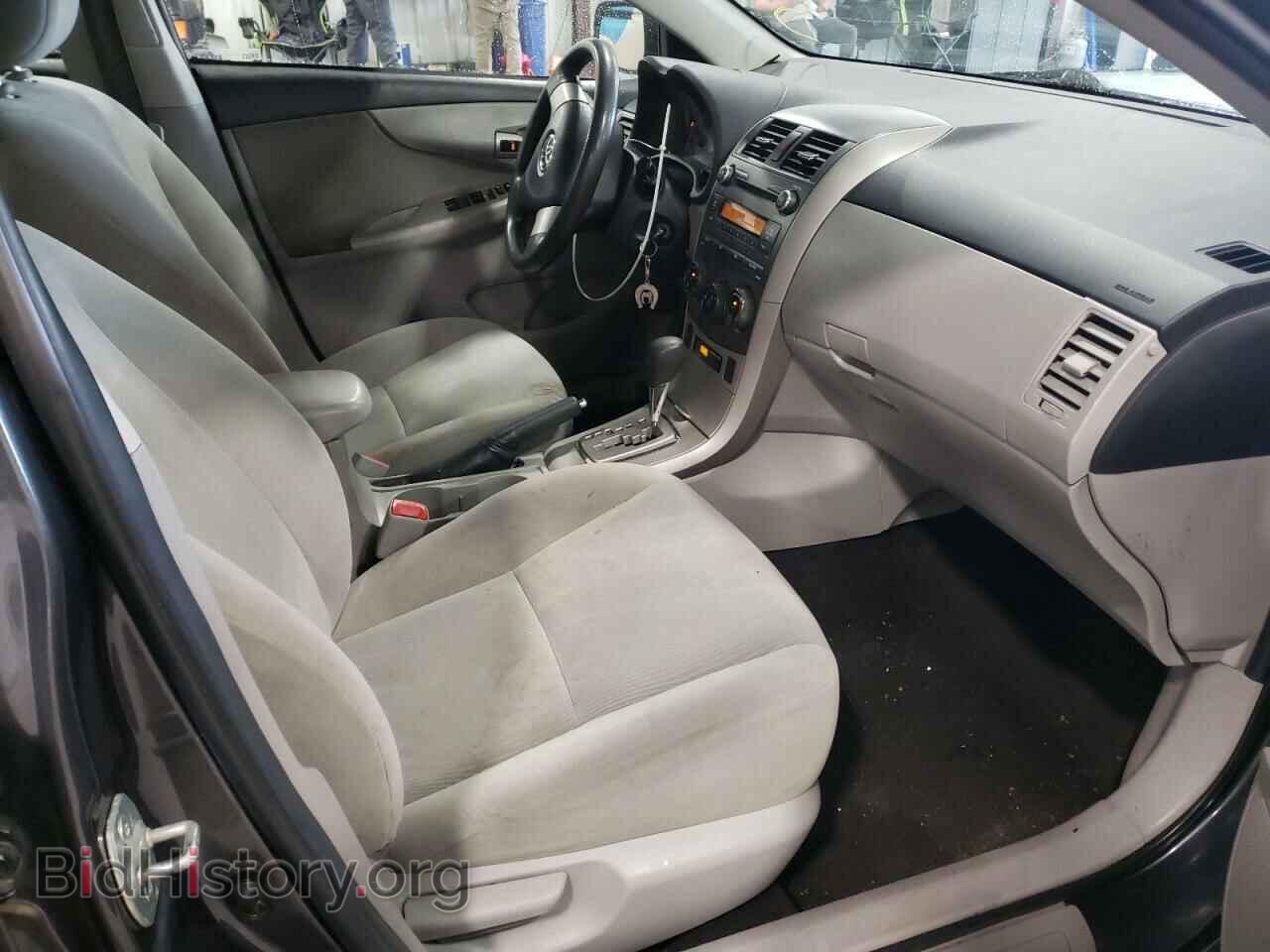 2011 TOYOTA COROLLA - VIN: 2T1BU4EE2BC724998 - Фото 5