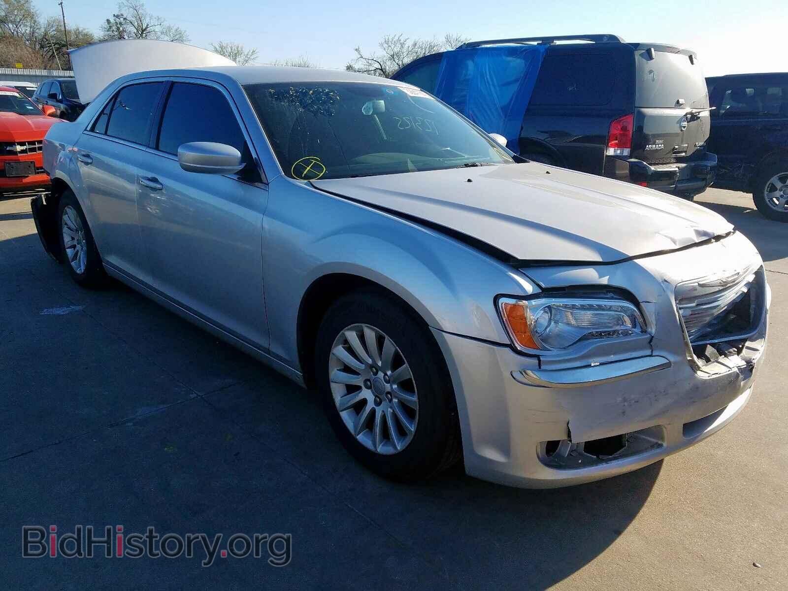Фотография 2C3CCAAG5CH256175 - CHRYSLER 300 2012
