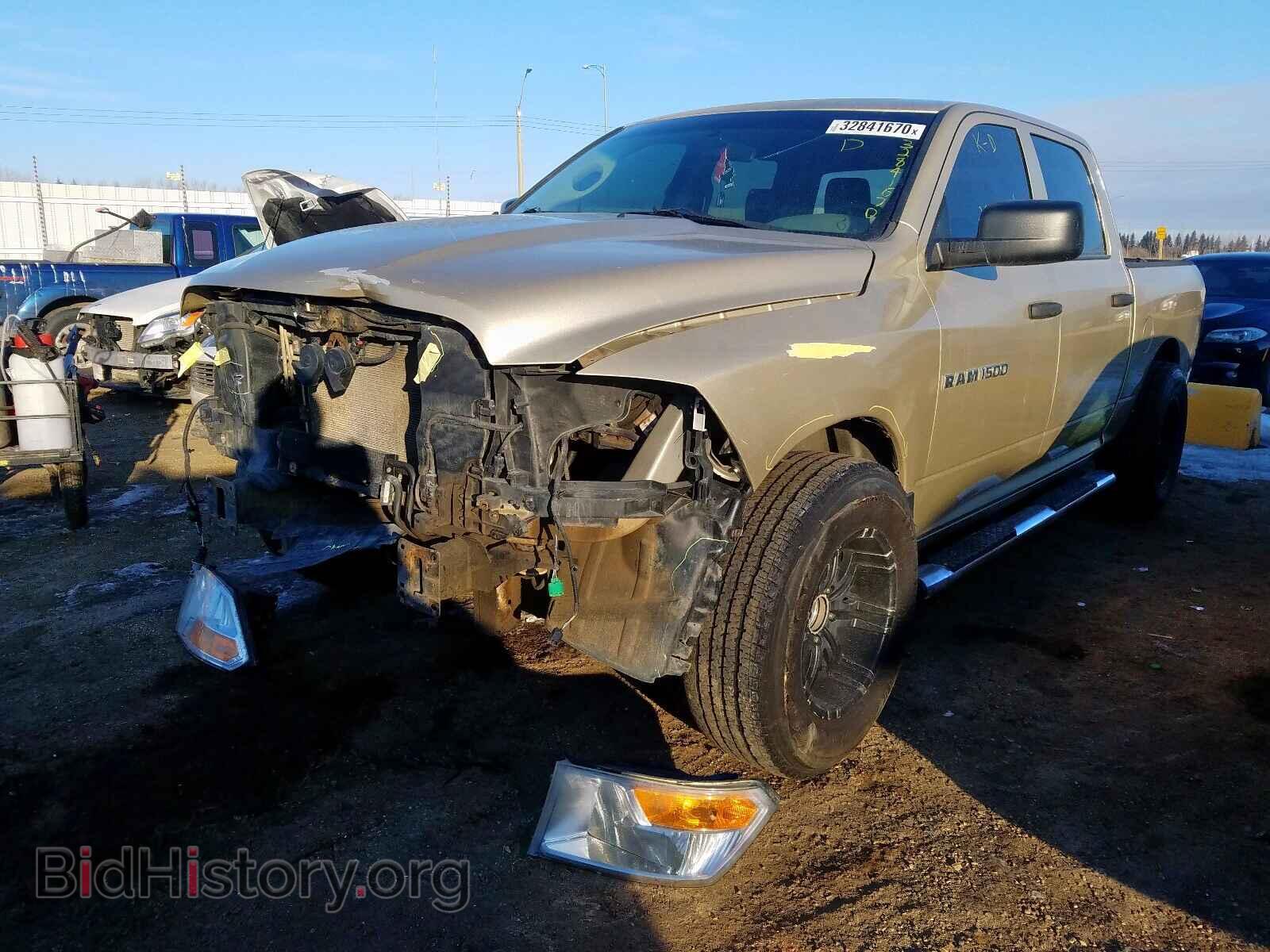 2011 DODGE RAM 1500 - VIN: 1D7RB1CP3BS555263 - Фото 2