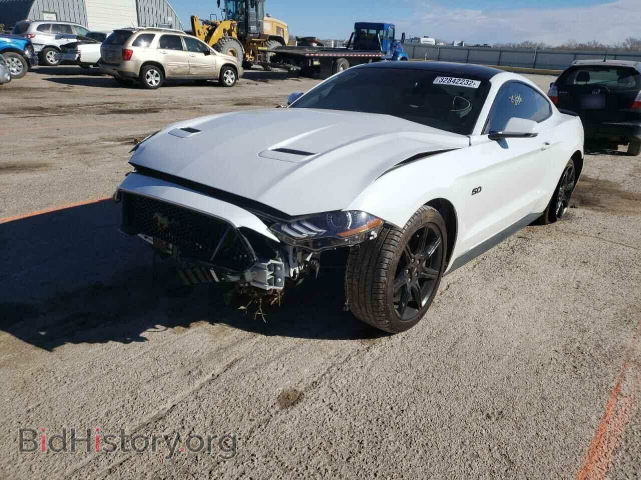 2019 FORD MUSTANG - VIN: 1FA6P8CF6K5196459 - Фото 2