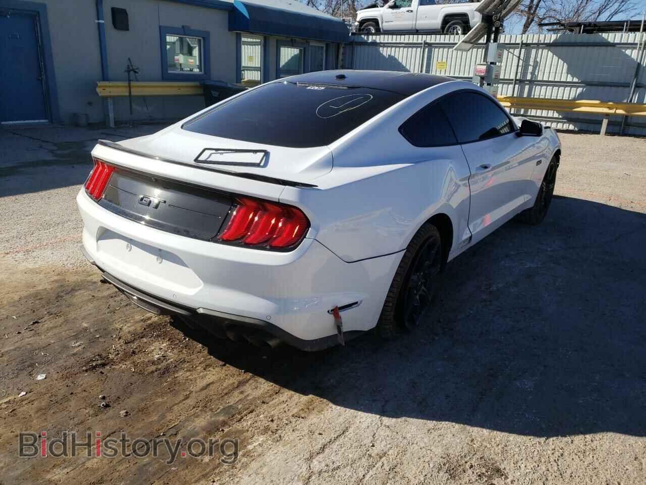 2019 FORD MUSTANG - VIN: 1FA6P8CF6K5196459 - Фото 4