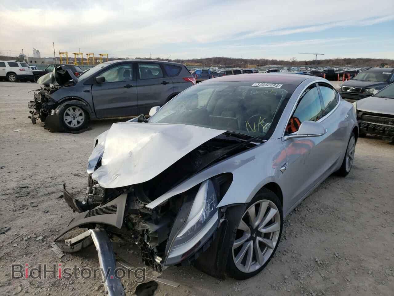 2018 TESLA MODEL 3 - VIN: 5YJ3E1EB0JF117045 - Фото 2