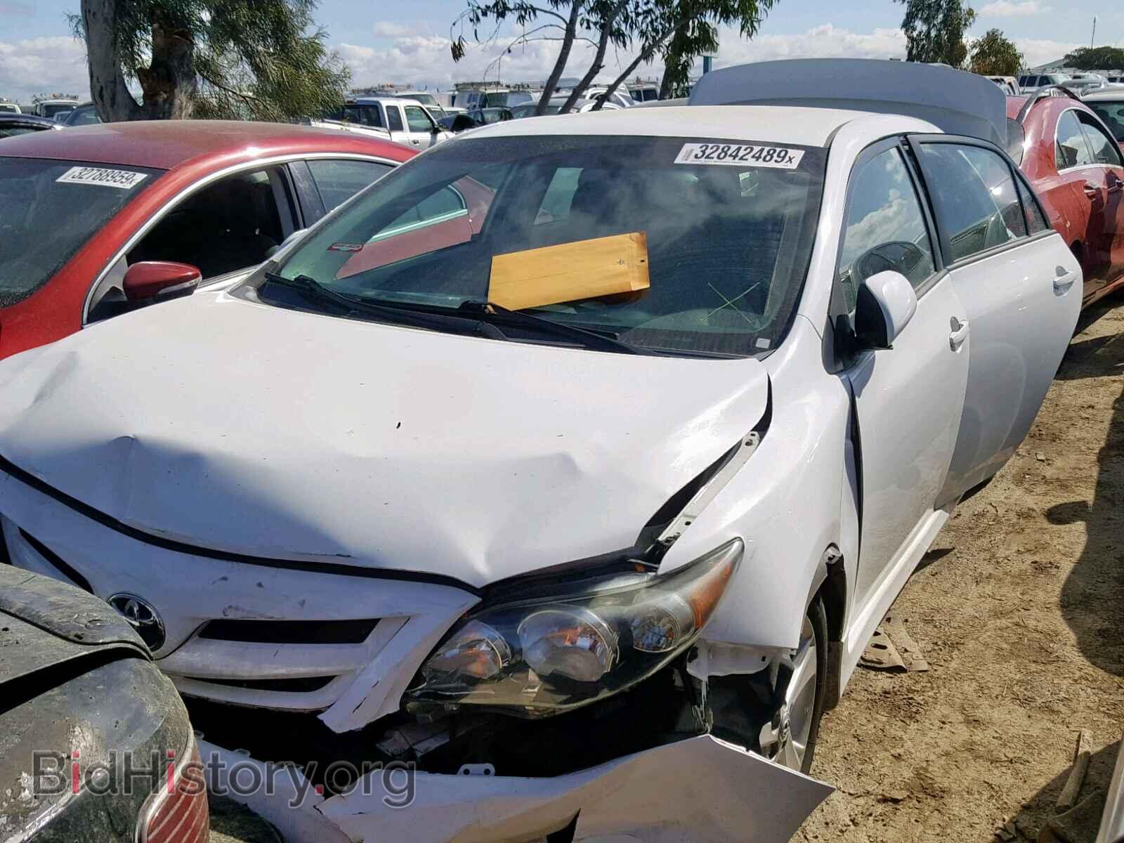2013 TOYOTA COROLLA BA - VIN: 5YFBU4EE8DP166240 - Фото 2